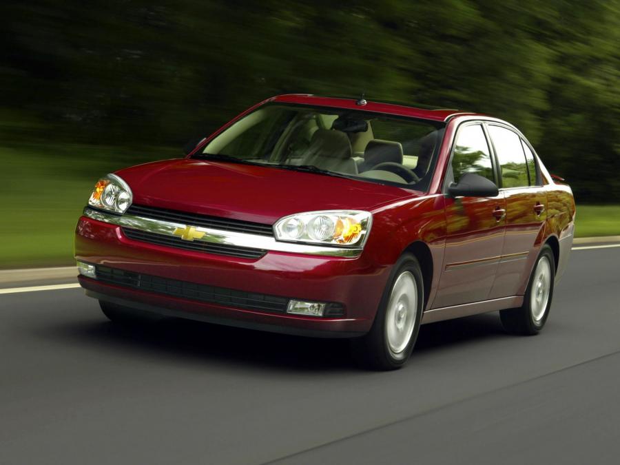  Chevrolet Malibu 2004 года  (фото 4 из 72)